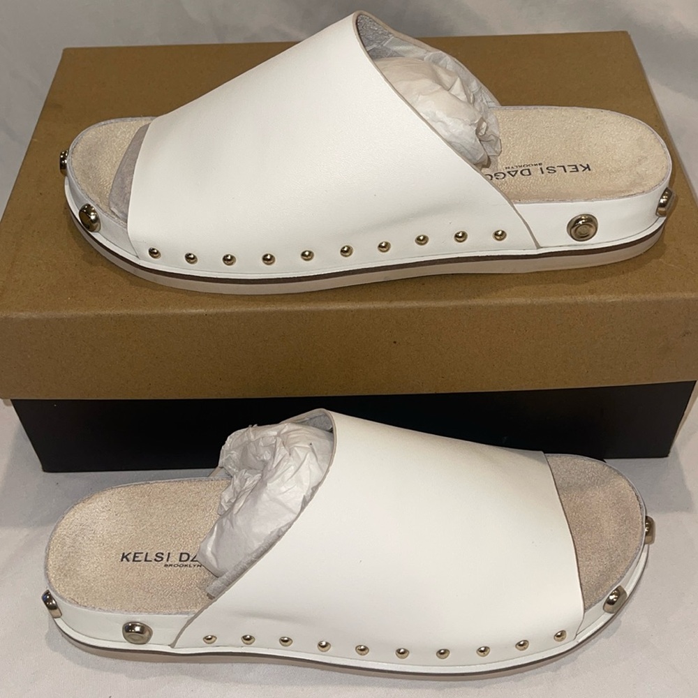 Kelsi Dagger Squish Stud Slide Sandals White Size 7.5